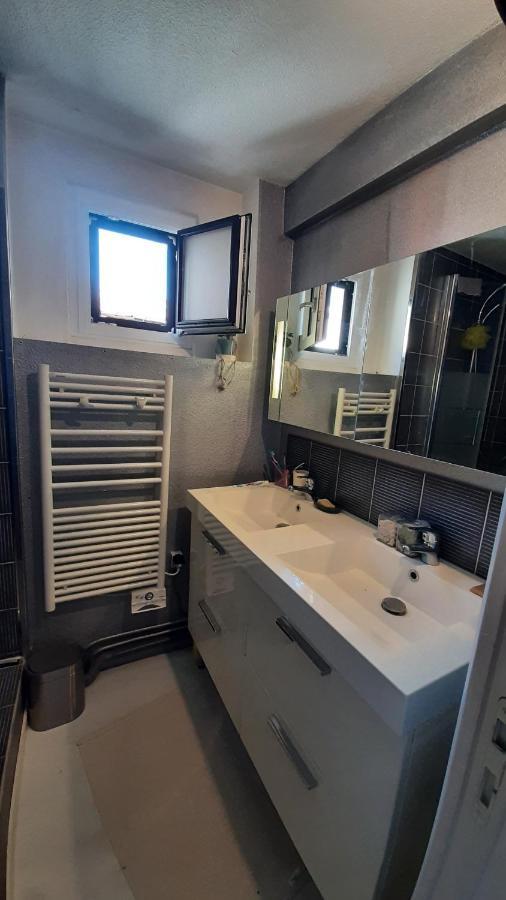Agreable Maison De Village, Au Calme D'Une Impasse Aubiere Ngoại thất bức ảnh